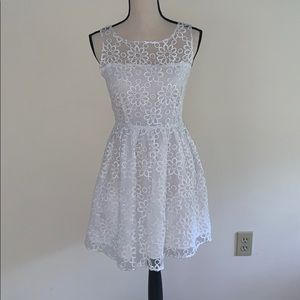 BB Dakota White Floral Dress